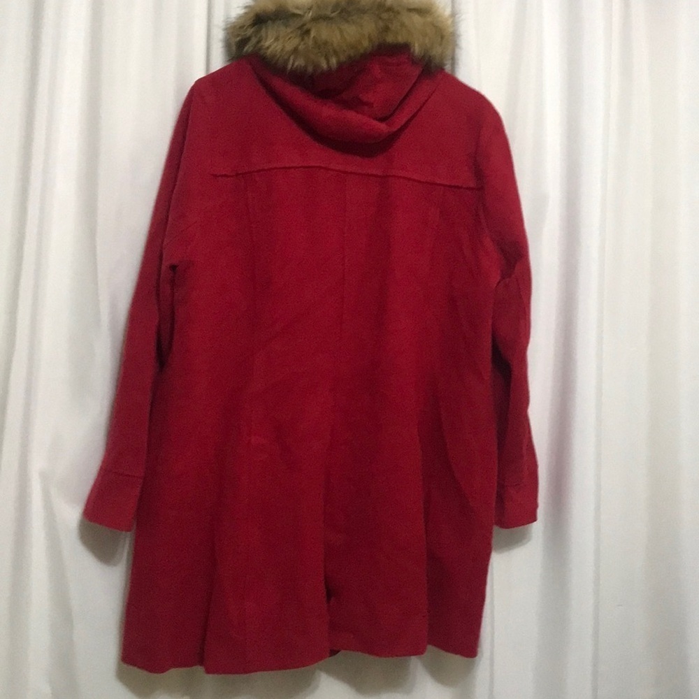 Torrid Red Toggle Coat with Faux Fur Hood 2X - Picture 4 of 12